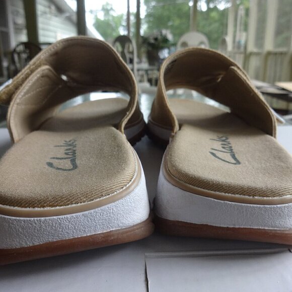 Clark's women's size 7M, canvas slide on sandals Khaki with white trim, padded - Picture 7 of 12